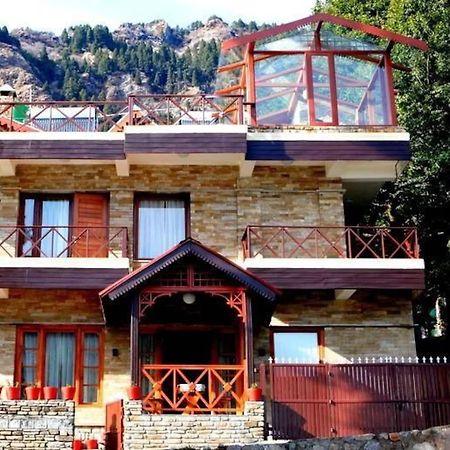 Fishermen'S Lodge - A Lake Facing Hotel Near Nainital Бхимтал Экстерьер фото