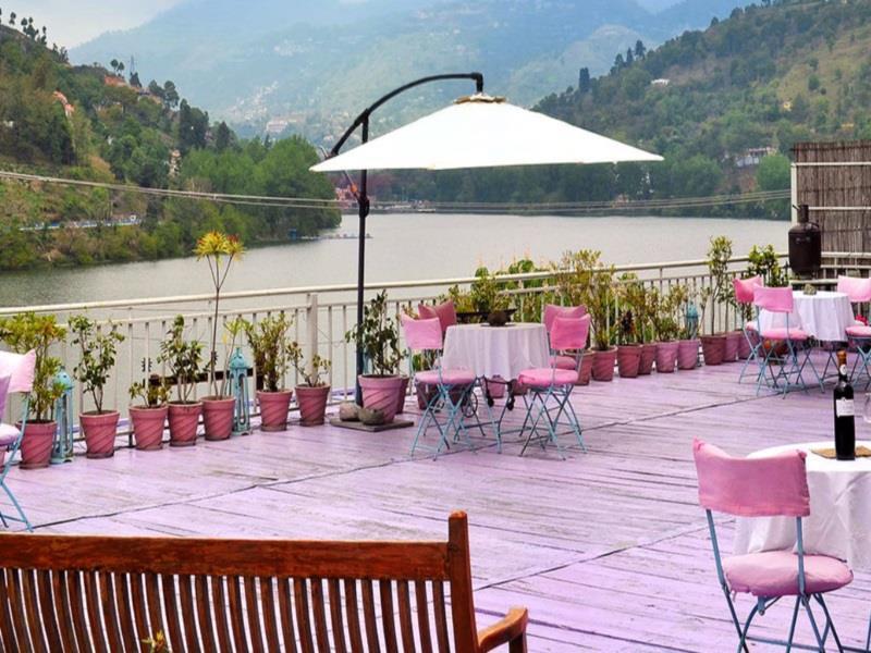 Fishermen'S Lodge - A Lake Facing Hotel Near Nainital Бхимтал Экстерьер фото